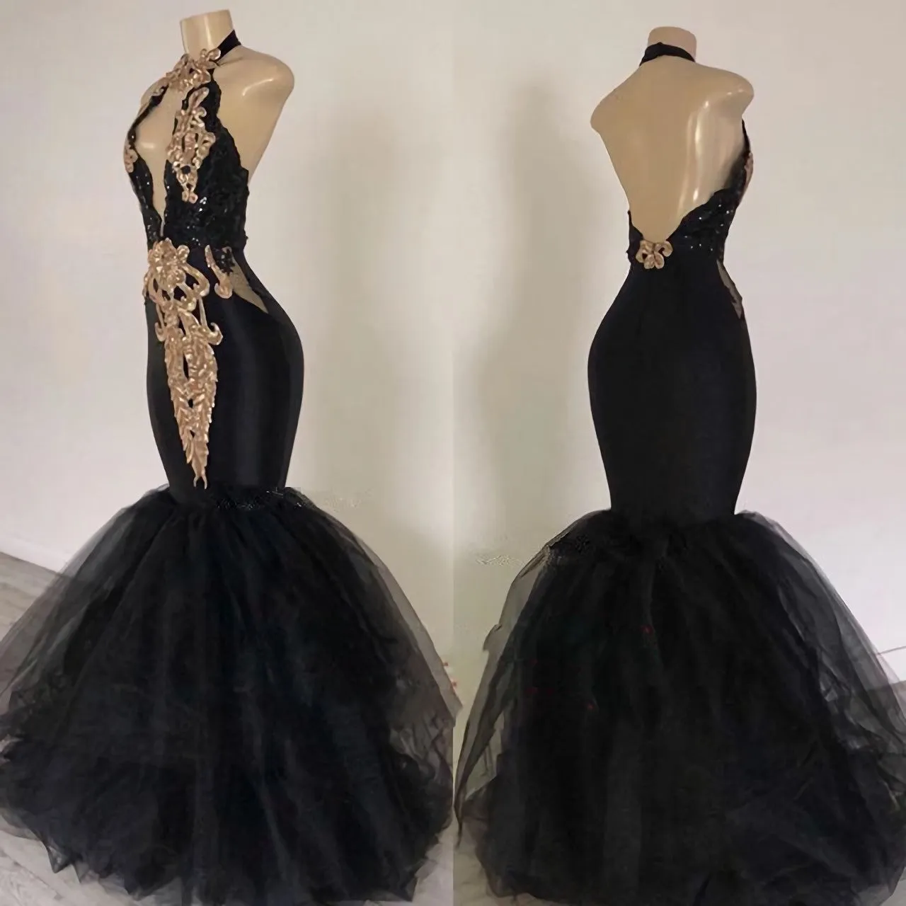 2024 Sexy Prom Dresses, Black Mermaid Tulle With Gold Appliques V Neck Backless