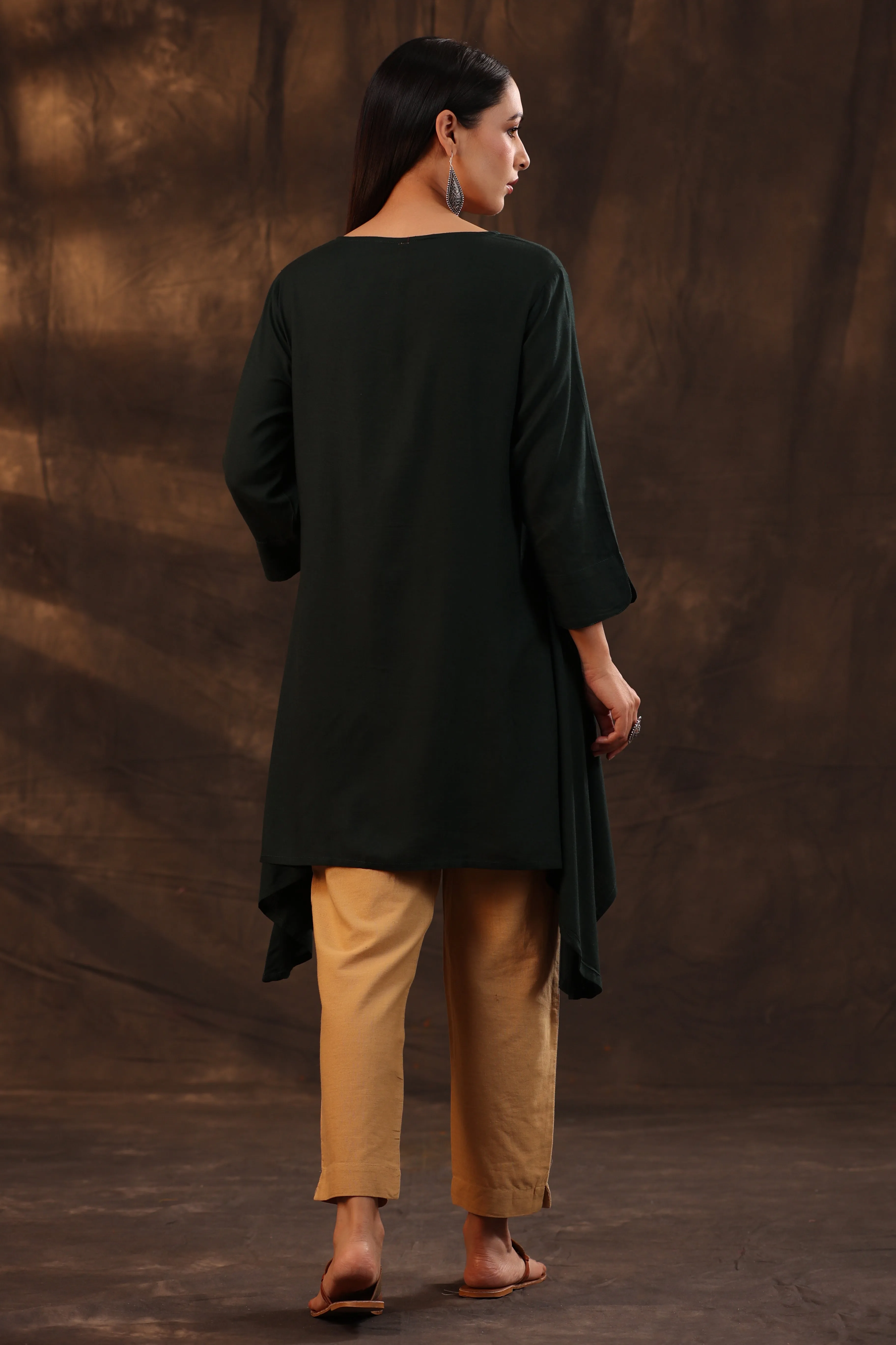 Juniper Jade Green Solid Rayon Slub Asymmetric Women Kurta With Tie-Ups