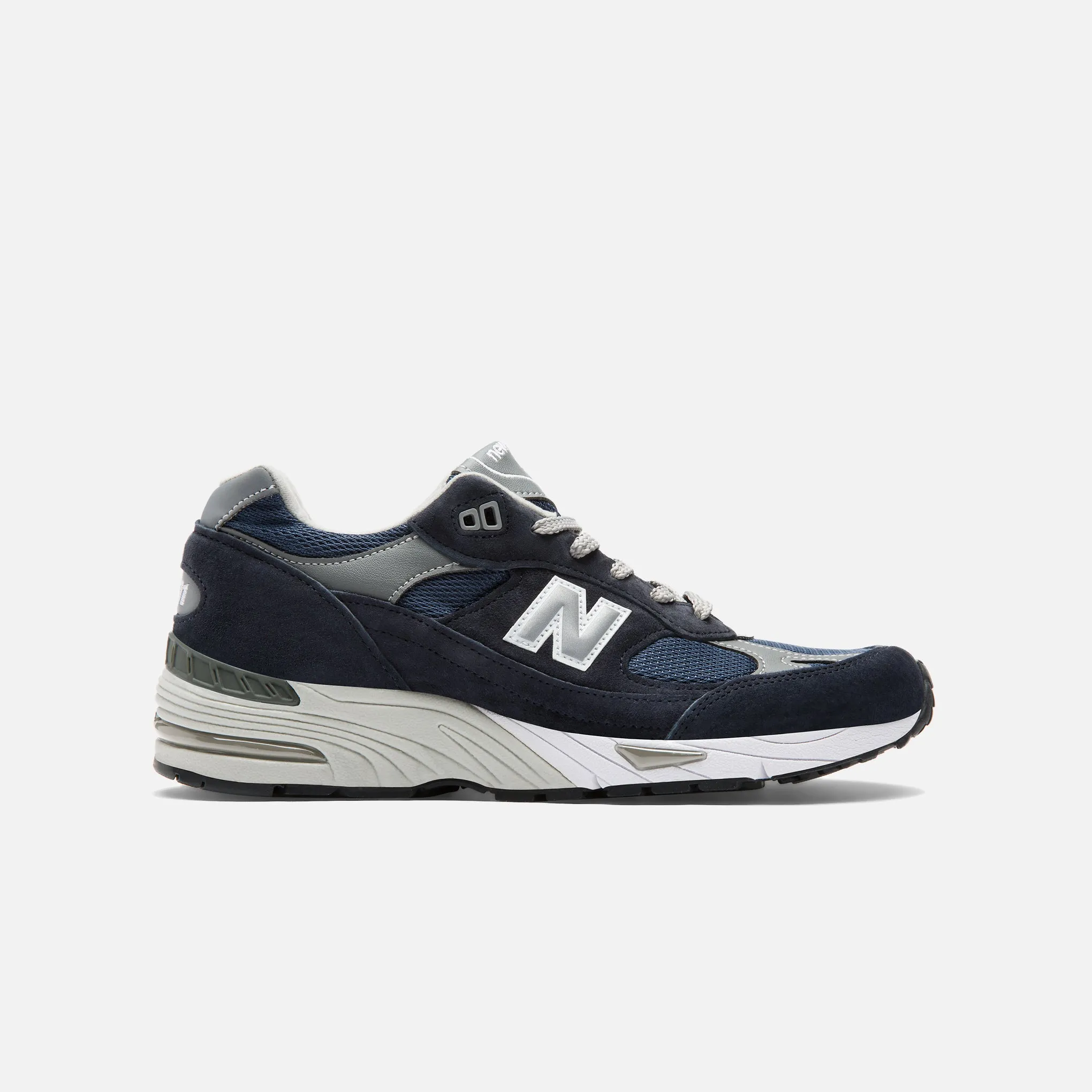 Made in UK 991 - Navy